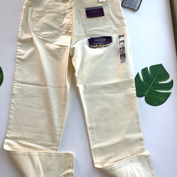 💛NWT Gloria Vanderbilt Slimming Jeans 💛 - Picture 6 of 11